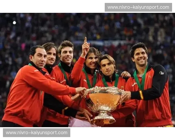 首发戴维斯杯：见证球队崛起的荣耀之夜